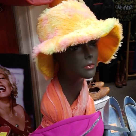 Fun Fashion Ice Cram Sherbet Hat - Picture 4 of 4